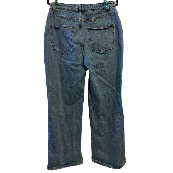 Cotton:On Petite Pocket Flare Jeans β Size 12 - Picture 4 of 7